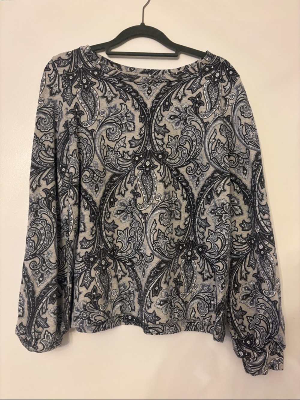 LOFT Gray and Navy Paisley Long-Sleeve Top